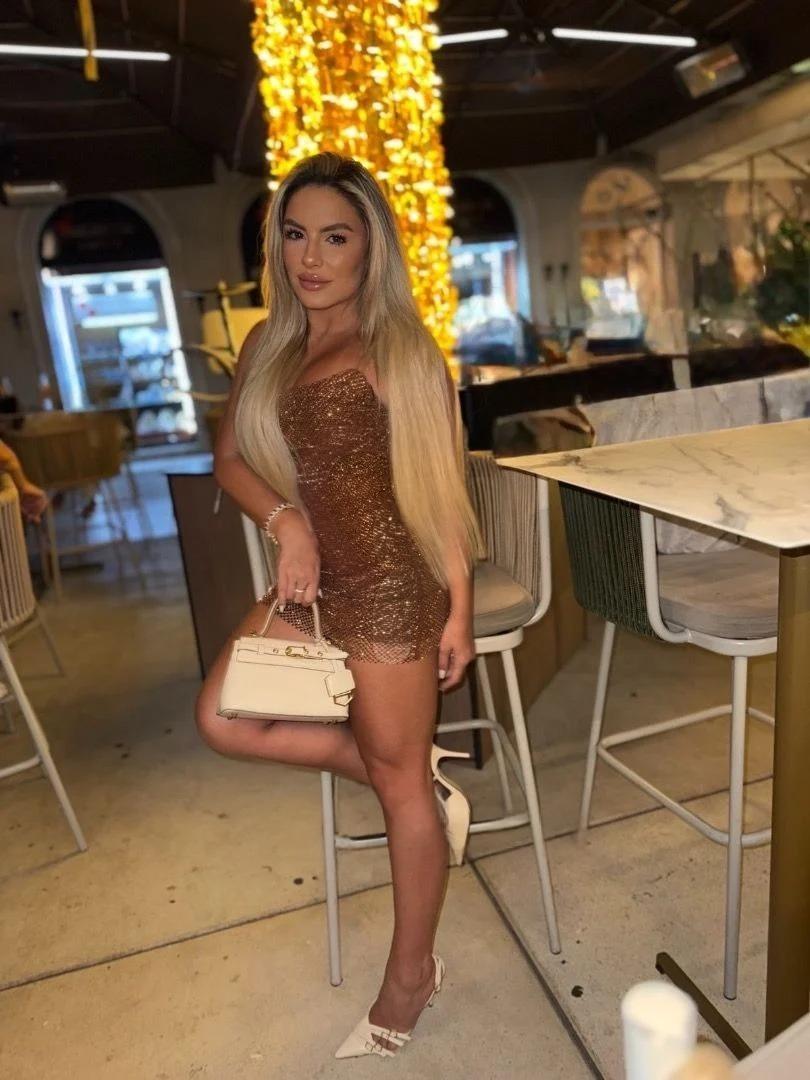 Valentina - Escort a Carouge, Geneve, CH